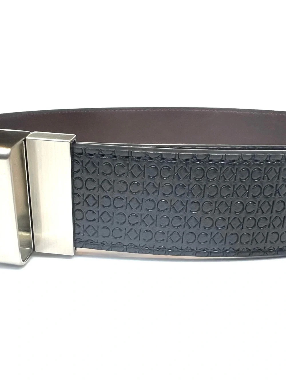 Calvin Klein Men's Micro Logo Strap Reversible Casual Belt Black Size S (30-32)